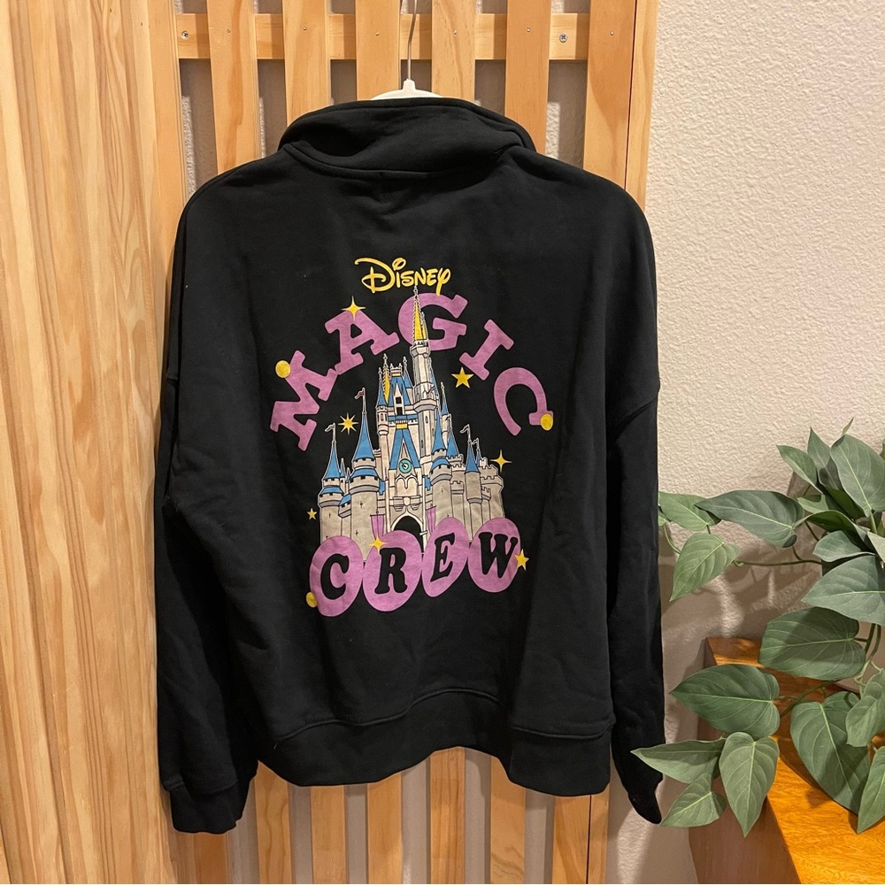M WDW Half-Zip Jacket